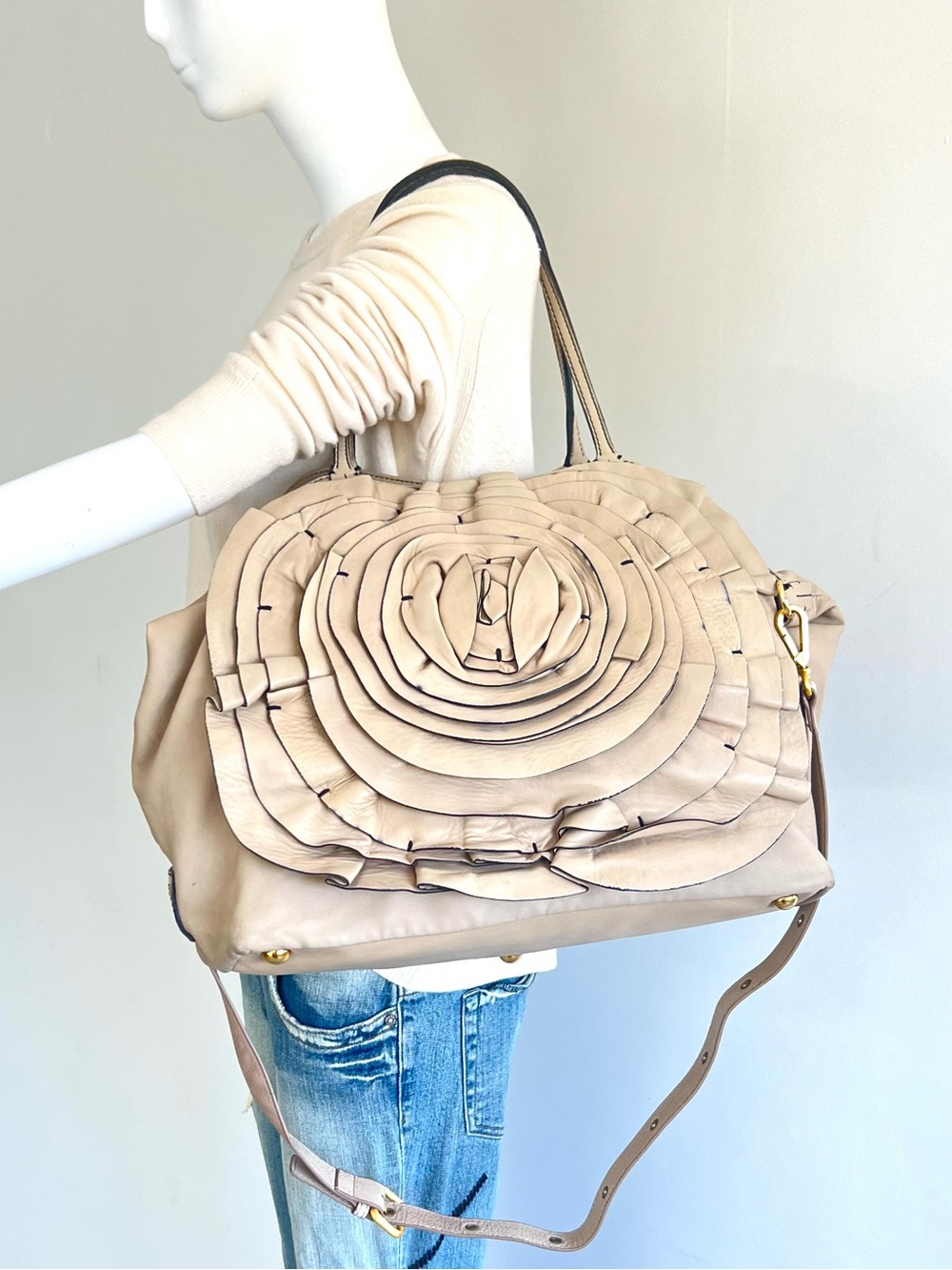 VALENTINO Garavani Sand Petale Rosette Floral Smooth Leather Large Shoulder Bag